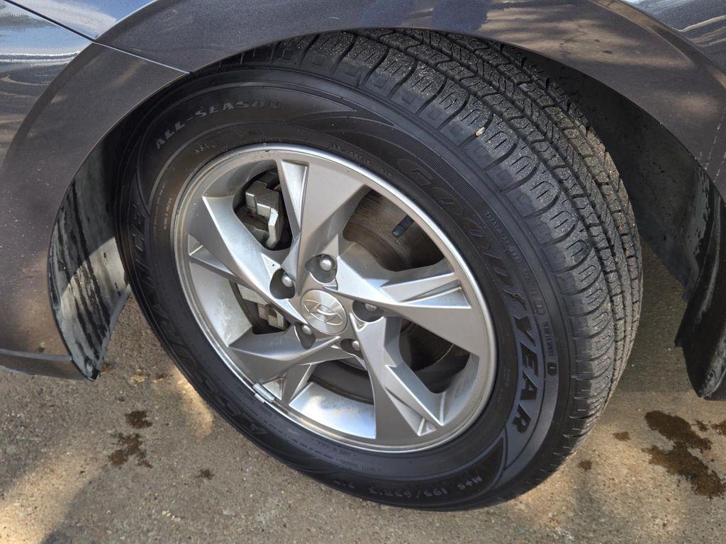used 2021 Hyundai Elantra car, priced at $15,900