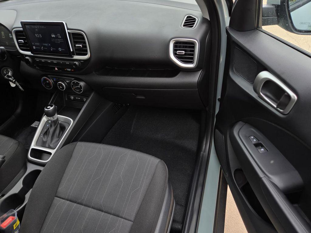 new 2025 Hyundai Venue car, priced at $21,885
