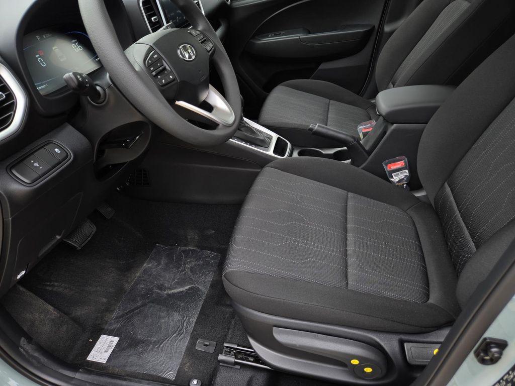 new 2025 Hyundai Venue car, priced at $21,885