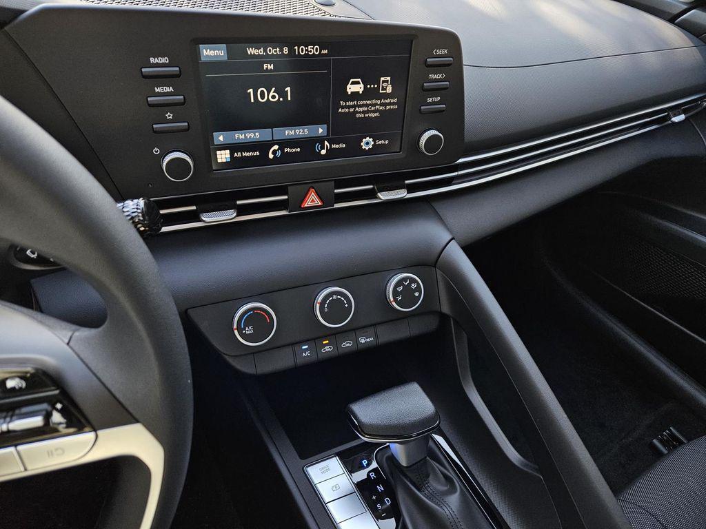 new 2025 Hyundai Elantra car, priced at $24,185