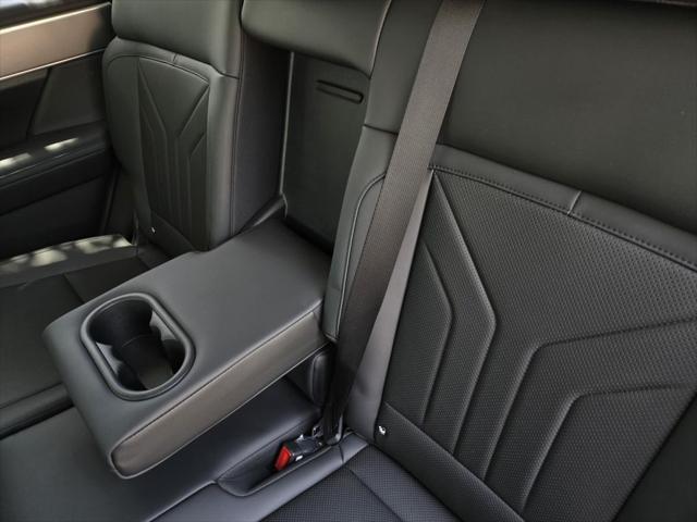 new 2025 Hyundai Santa Fe car, priced at $38,263