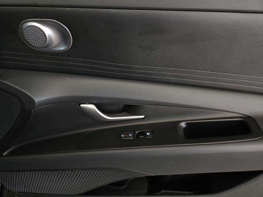 new 2025 Hyundai ELANTRA HEV car, priced at $26,235