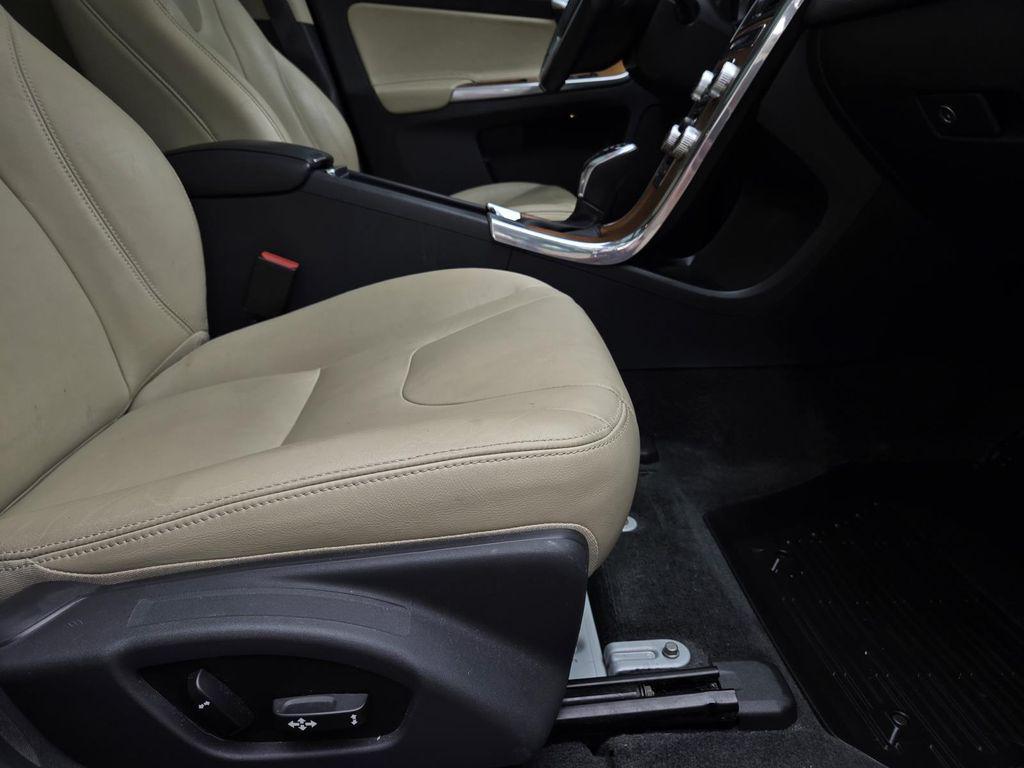 used 2017 Volvo XC60 car, priced at $16,137