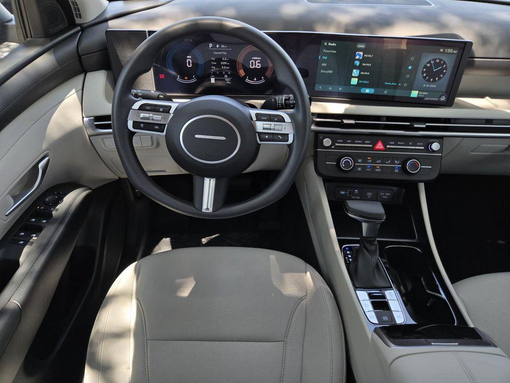 new 2025 Hyundai Tucson car, priced at $28,081