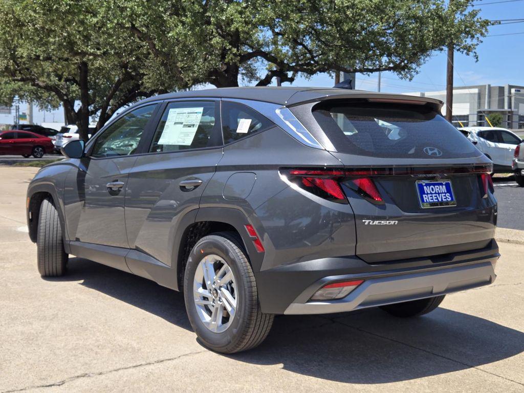new 2025 Hyundai Tucson car, priced at $28,081