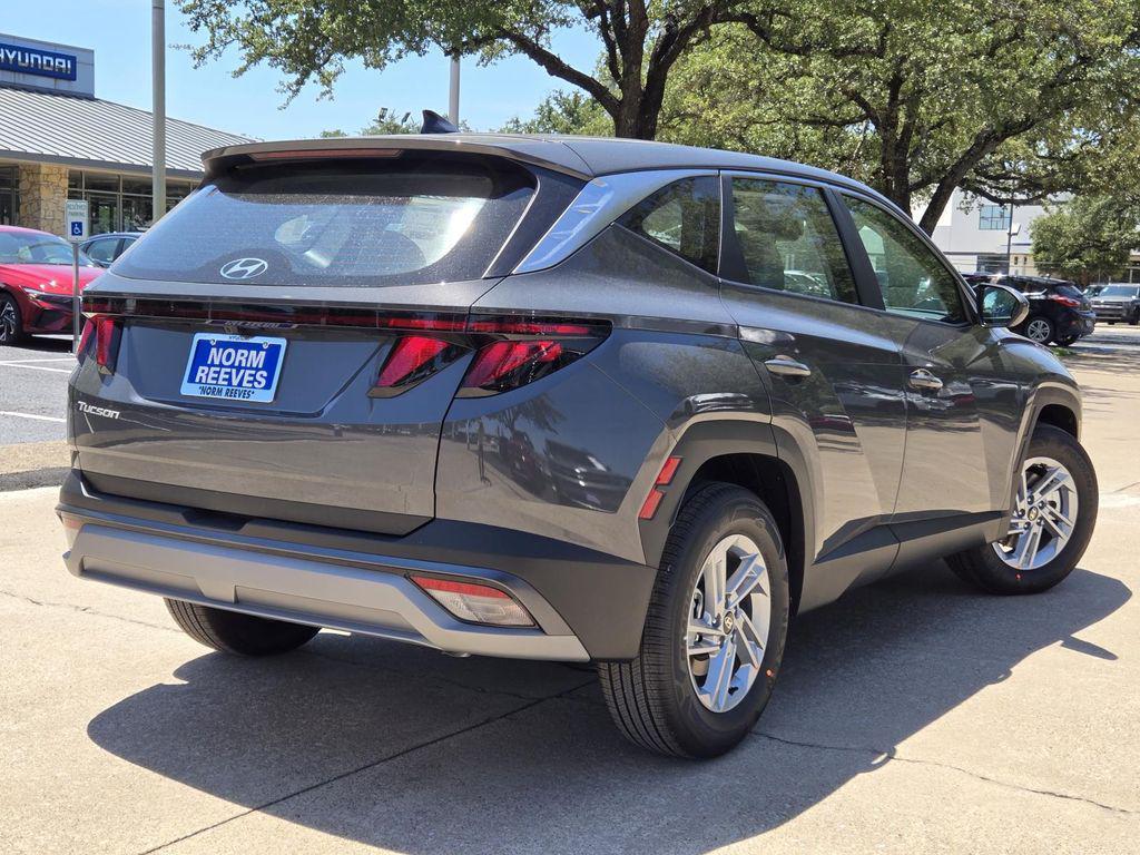 new 2025 Hyundai Tucson car, priced at $28,081