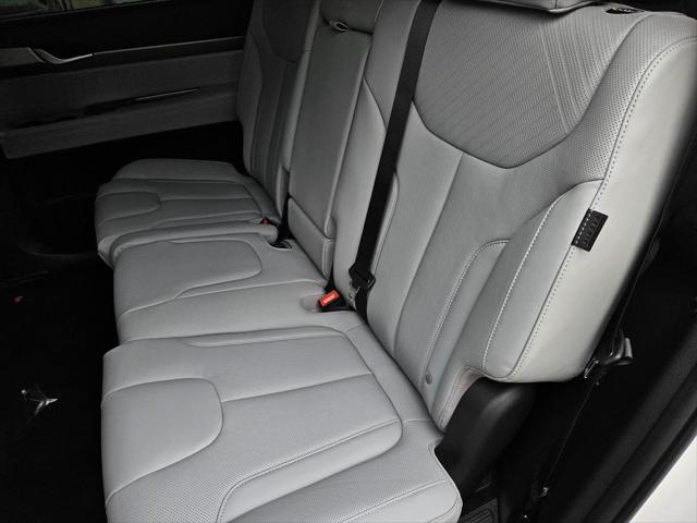 used 2025 Hyundai Palisade car, priced at $42,700