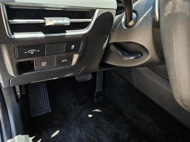used 2024 Hyundai Sonata car, priced at $23,057