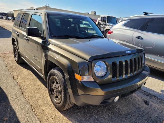 used 2015 Jeep Patriot car, priced at $10,175