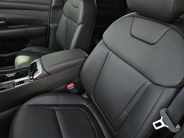 new 2025 Hyundai Tucson car, priced at $32,992