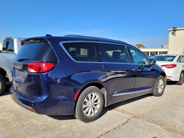 used 2019 Chrysler Pacifica car, priced at $17,675