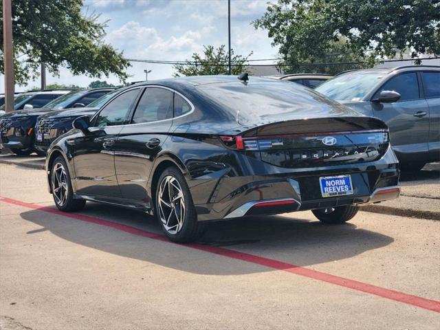 new 2024 Hyundai Sonata car, priced at $31,229