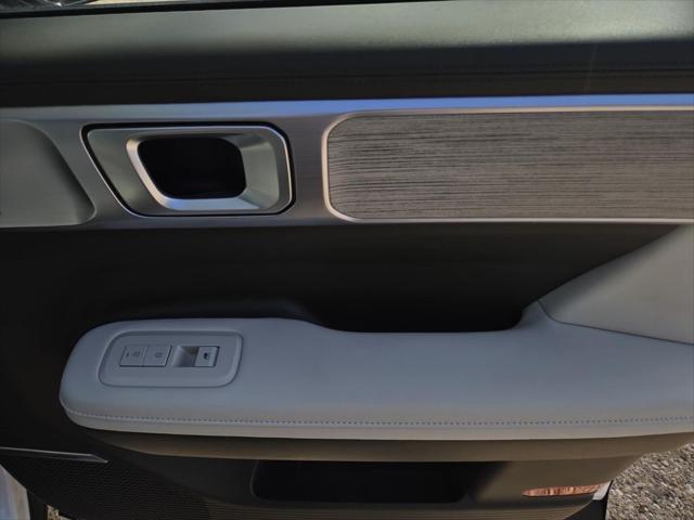 new 2025 Hyundai SANTA FE HEV car, priced at $47,120