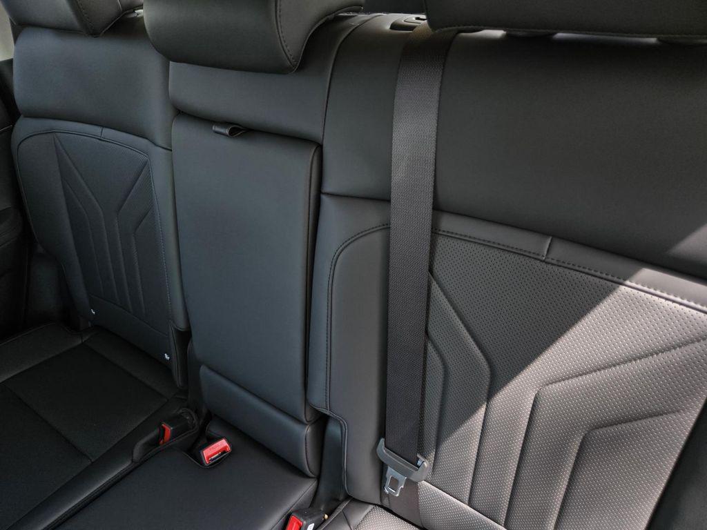 new 2025 Hyundai Santa Fe car, priced at $39,886