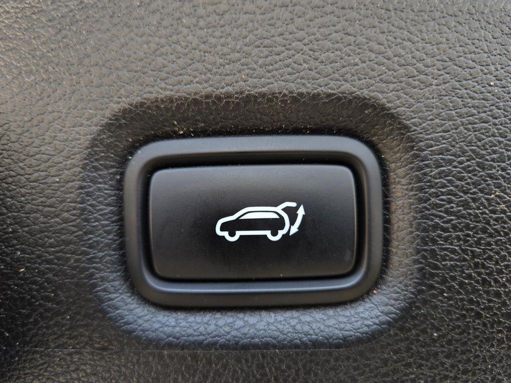 used 2023 Hyundai Santa Fe car, priced at $31,098