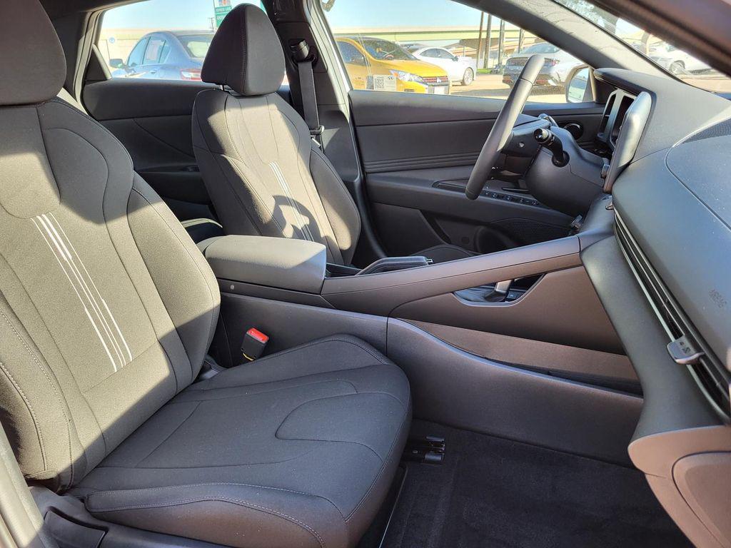 new 2025 Hyundai Elantra car, priced at $24,995