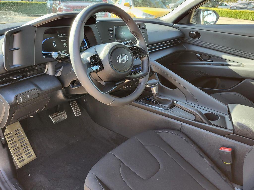 new 2025 Hyundai Elantra car, priced at $24,995