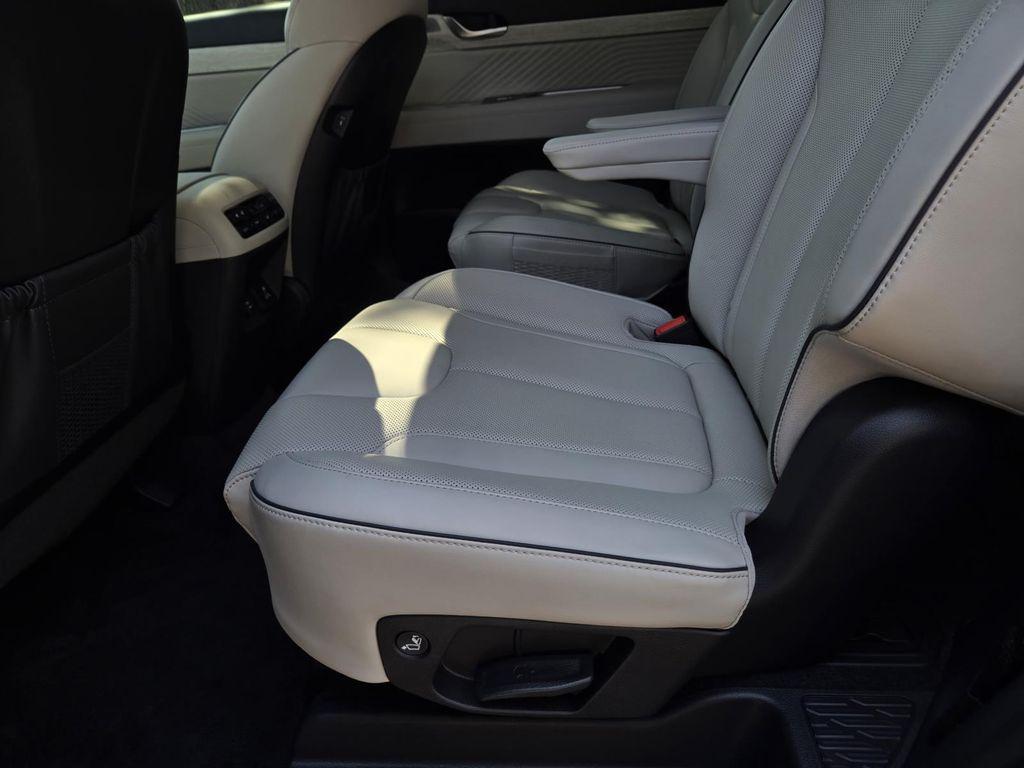 used 2025 Hyundai Palisade car, priced at $47,700