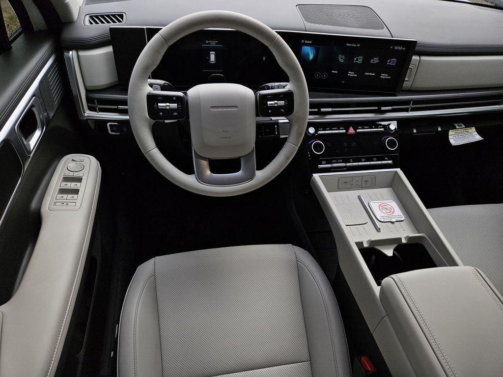 new 2025 Hyundai Santa Fe car, priced at $37,521