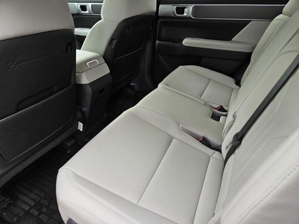 new 2025 Hyundai Santa Fe car, priced at $37,521