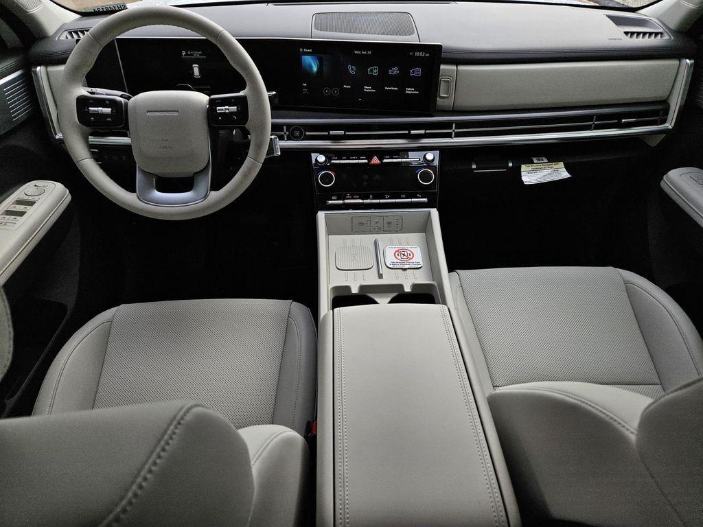 new 2025 Hyundai Santa Fe car, priced at $37,521