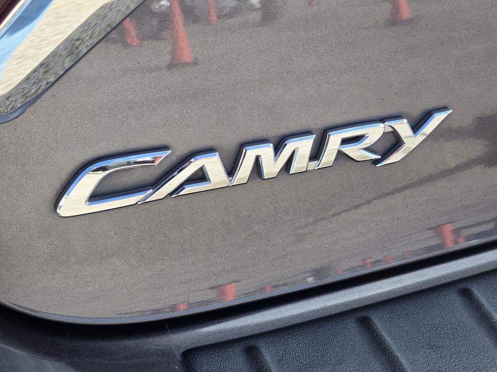 used 2016 Toyota Camry Hybrid car, priced at $13,900