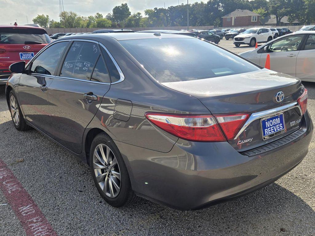used 2016 Toyota Camry Hybrid car, priced at $13,900