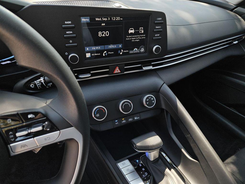 new 2025 Hyundai Elantra car, priced at $24,158