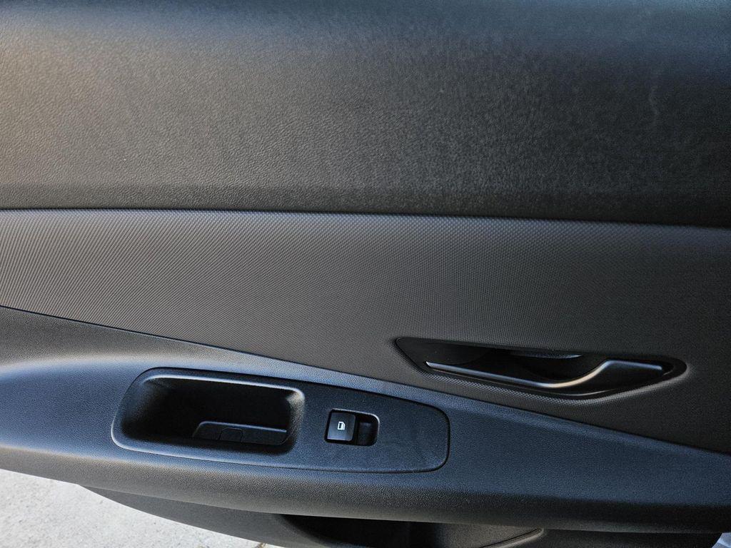 new 2025 Hyundai Elantra car, priced at $24,544