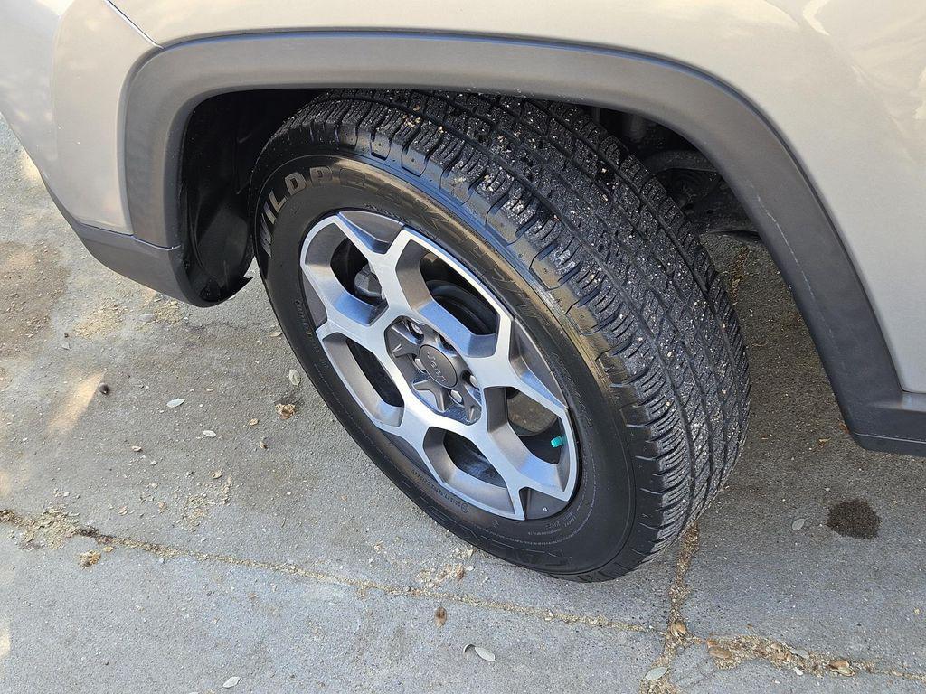 used 2022 Jeep Compass car, priced at $22,500