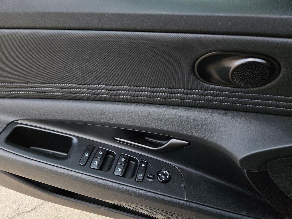 new 2025 Hyundai ELANTRA HEV car, priced at $28,205