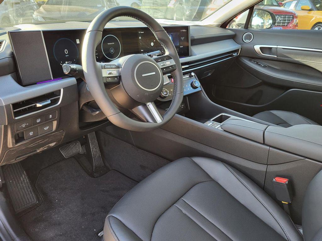 new 2025 Hyundai Sonata Hybrid car, priced at $38,471