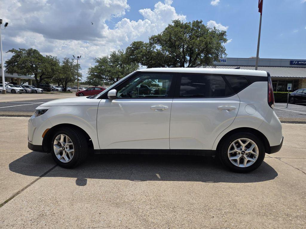 used 2023 Kia Soul car, priced at $14,958