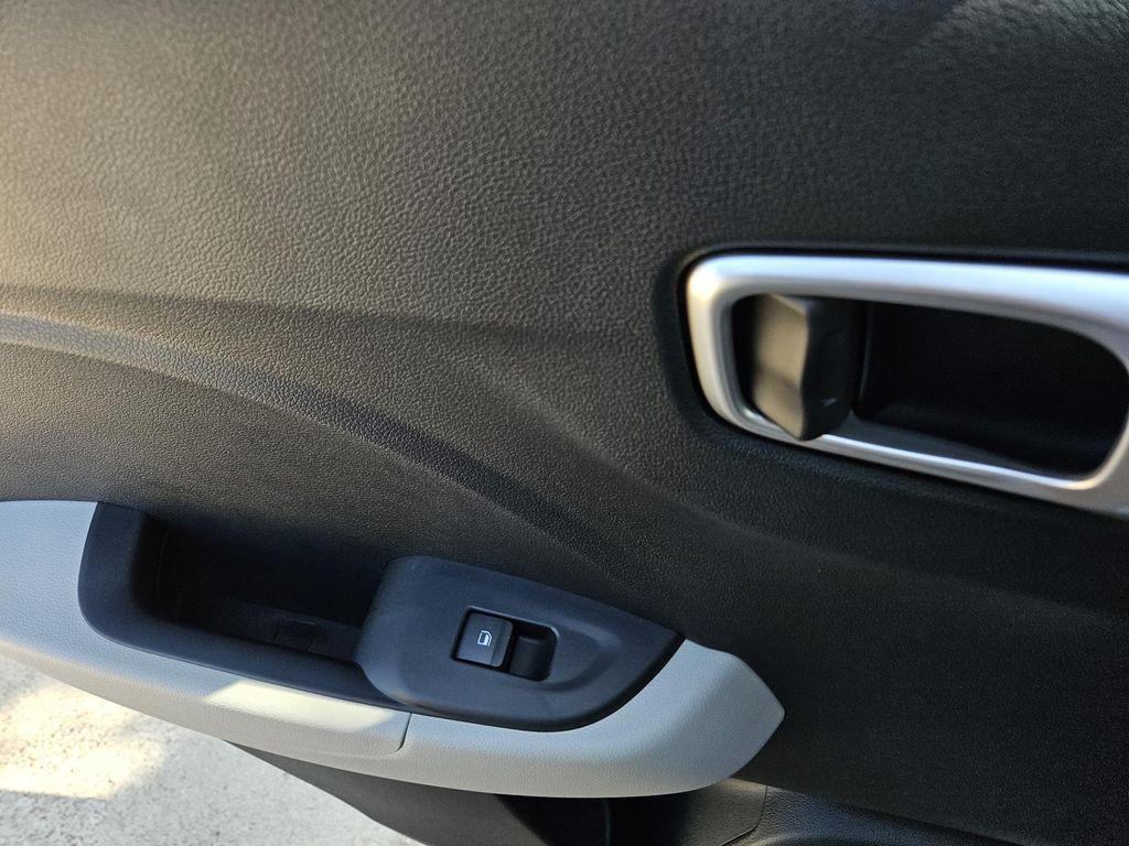 new 2025 Hyundai Venue car, priced at $22,201