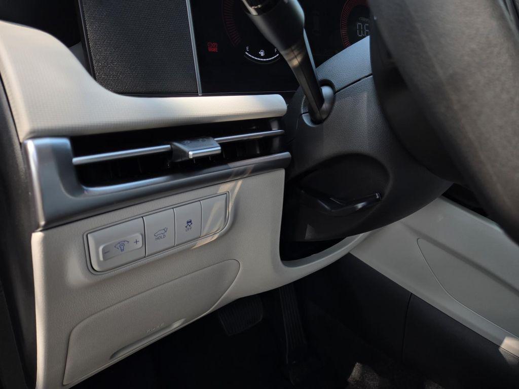 used 2025 Hyundai Tucson car, priced at $27,500