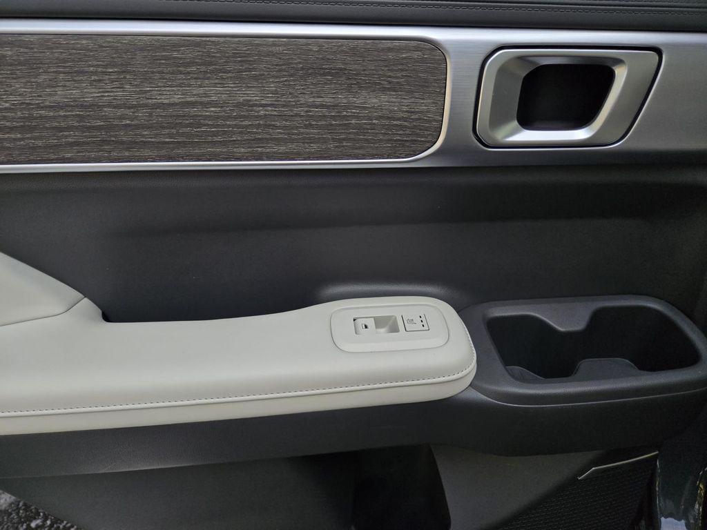 used 2025 Hyundai Santa Fe car, priced at $40,425