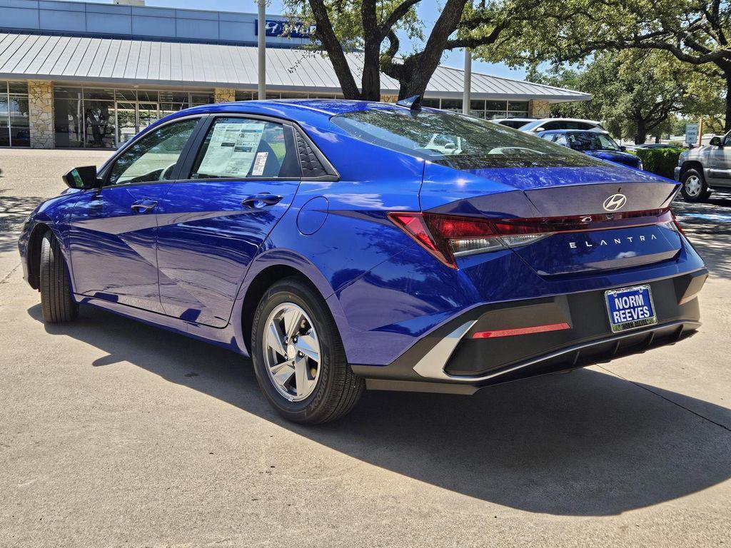 new 2025 Hyundai Elantra car, priced at $23,370