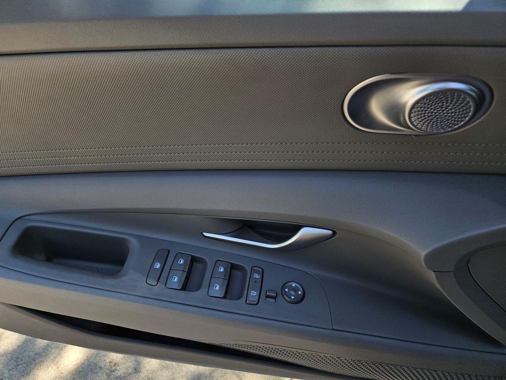 new 2025 Hyundai Elantra car, priced at $23,370
