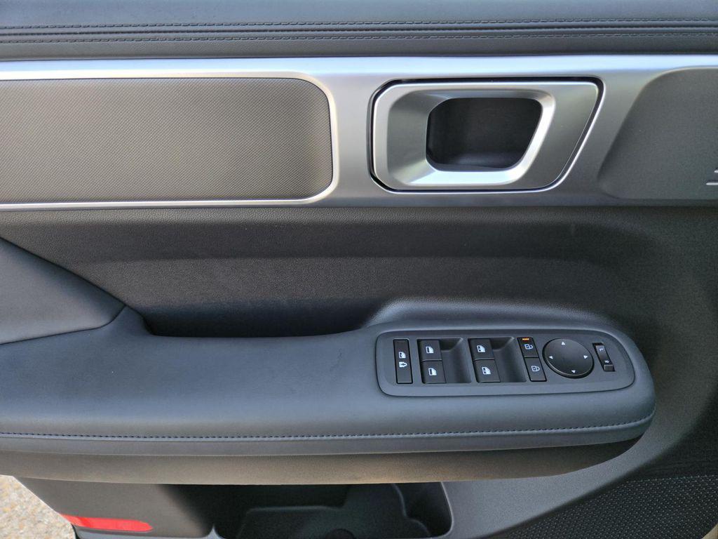 new 2025 Hyundai Santa Fe car, priced at $38,445