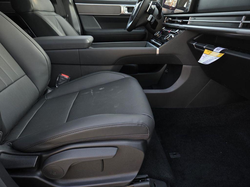 new 2025 Hyundai Santa Fe car, priced at $38,445