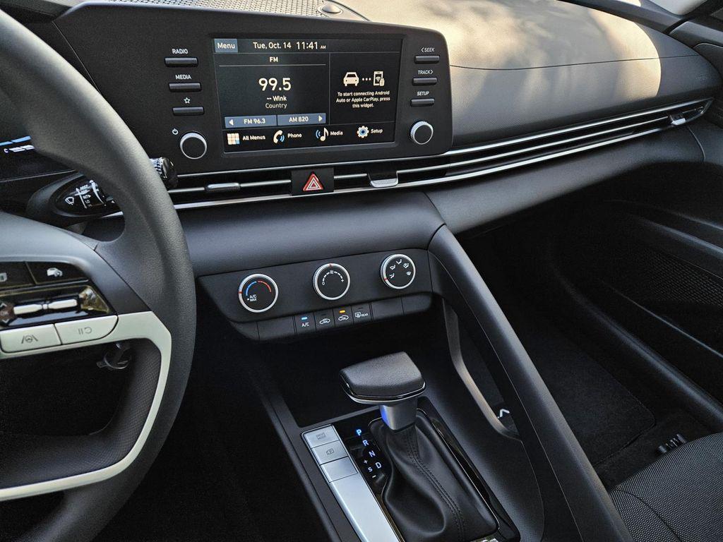 new 2025 Hyundai Elantra car, priced at $23,680
