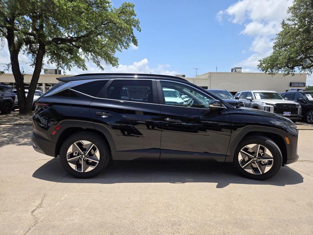 new 2025 Hyundai Tucson car, priced at $33,683