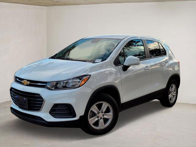 used 2022 Chevrolet Trax car, priced at $19,397