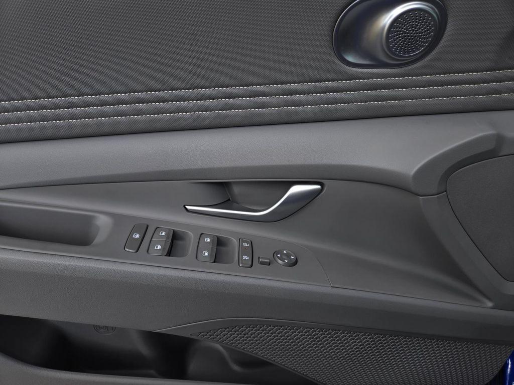 new 2025 Hyundai Elantra car, priced at $24,385