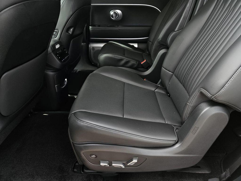 new 2026 Hyundai IONIQ 9 car, priced at $78,290