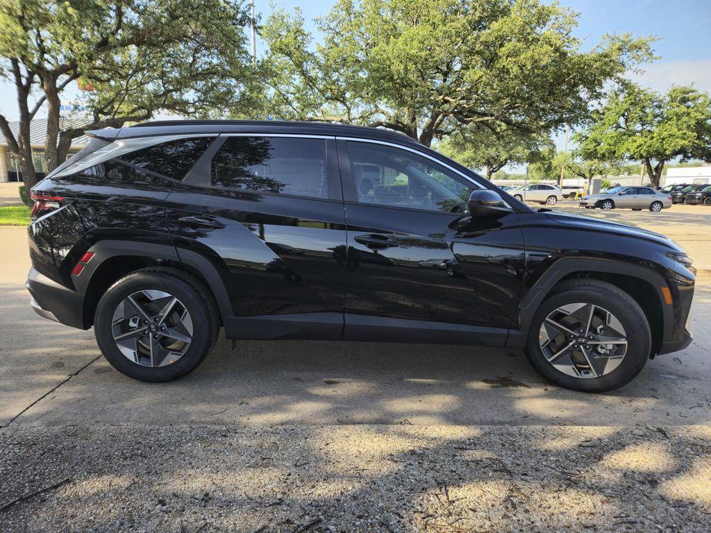 new 2025 Hyundai Tucson car, priced at $32,500