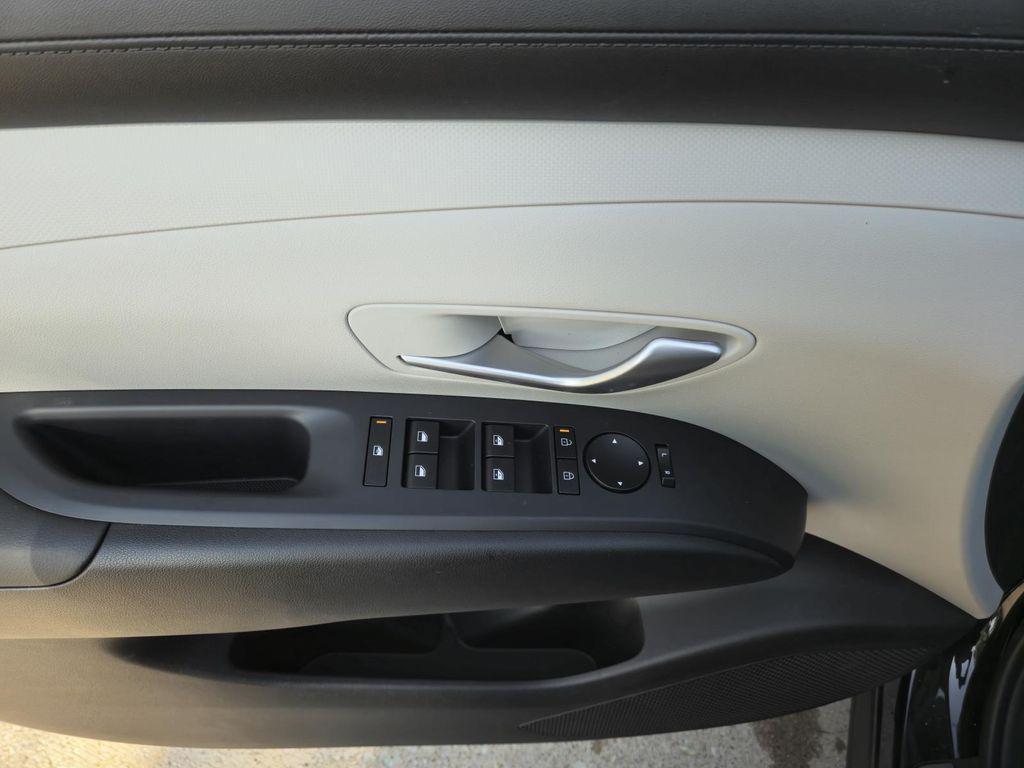 new 2025 Hyundai Tucson car, priced at $32,500