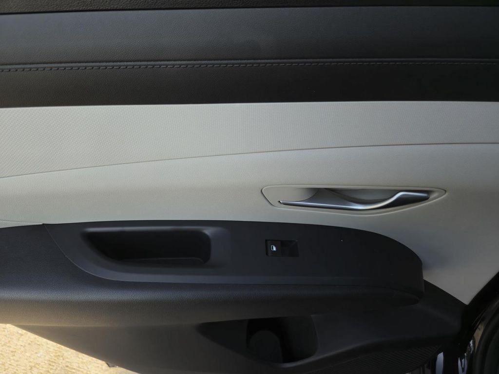 new 2025 Hyundai Tucson car, priced at $32,500