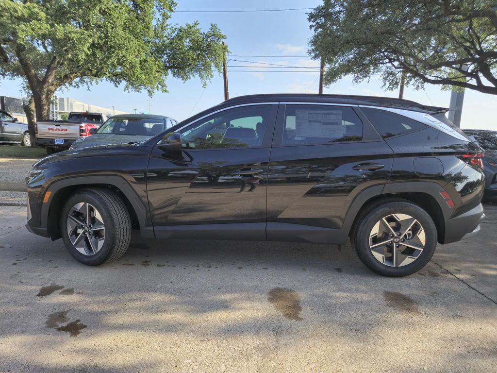 new 2025 Hyundai Tucson car, priced at $32,500
