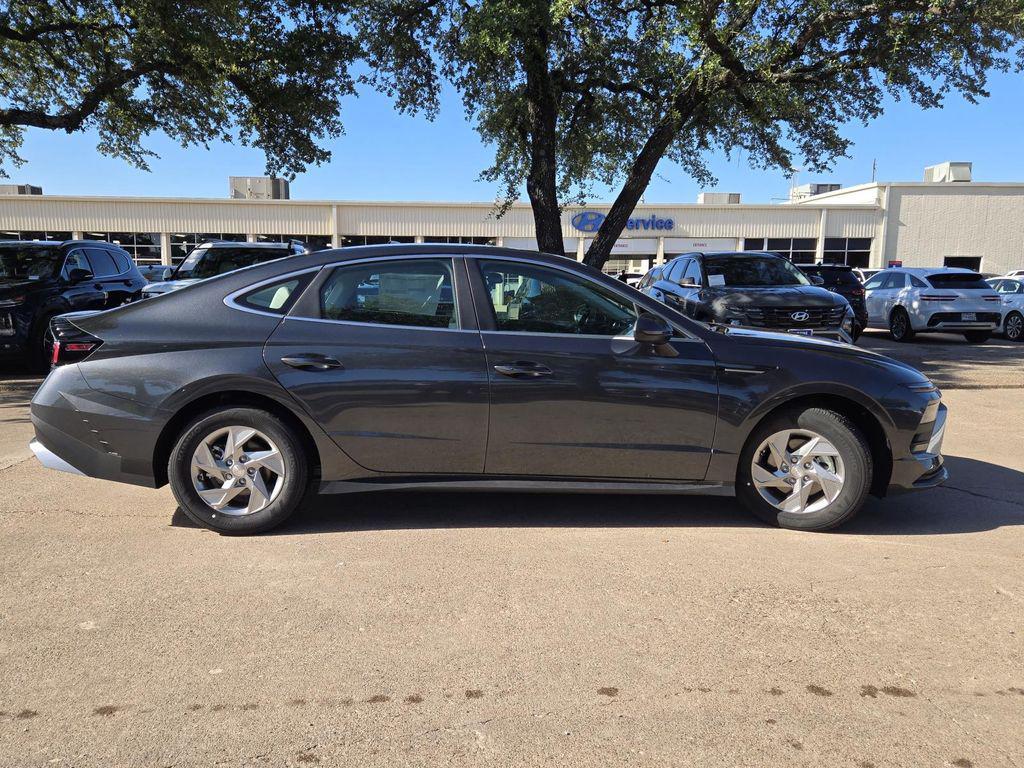 new 2025 Hyundai Sonata car, priced at $27,666